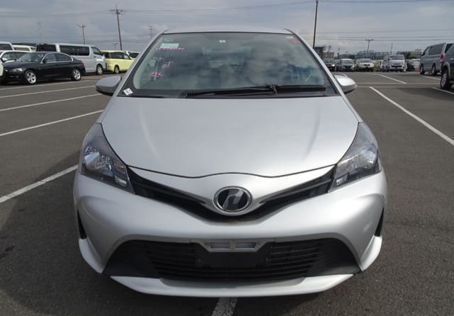 2016 Toyota Vitz